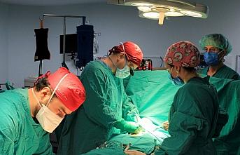 Kalbinde kist olan hasta, KTÜ Farabi Hastanesinde yapılan ameliyatın ardından sağlığına kavuştu
