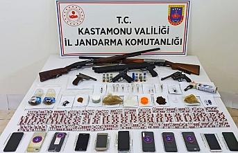 Kastamonu merkezli uyuşturucu operasyonunda 7 şüpheli yakalandı