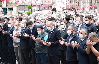 Cumhurbaşkanı Erdoğan, Güneysu'da cenaze törenine katıldı