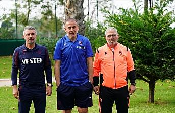 Abdullah Avcı, Rizespor'daki takım arkadaşlarıyla Trabzonspor'da buluştu