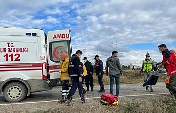 Kastamonu'da polis servisinin devrilmesi sonucu 12 polis yaralandı