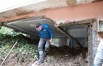 Rize'de şiddetli yağış hasara neden oldu