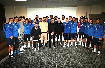 A Milli Takım'ın eski teknik direktörü Güneş'ten Hekimoğlu Trabzon'a ziyaret