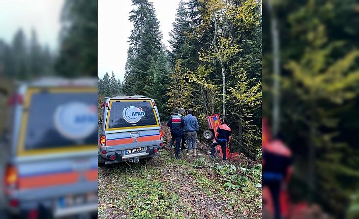 Karabük'te devrilen kamyonetteki 5 kişi yaralandı