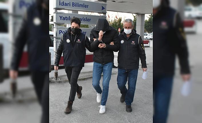Samsun'da FETÖ'nün “mahrem askeri yapılanması“na yönelik operasyonda 4 zanlı yakalandı