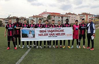 Selde kaybolan futbolcuyu Karabük'teki takım arkadaşları unutmadı