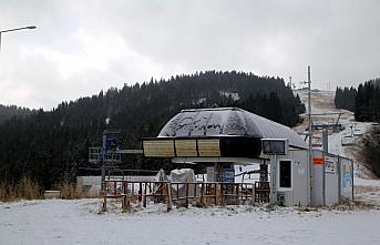 Ilgaz Dağı Kayak Merkezi beyaza büründü