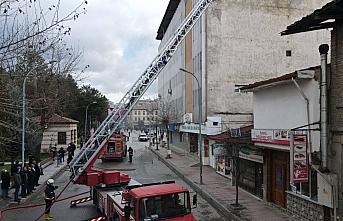 Kastamonu'da iş merkezinde çıkan yangın söndürüldü