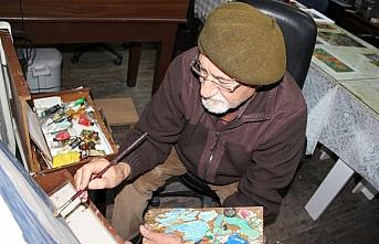Zonguldak'ta emekli resim öğretmeni 66 yıldır tuvale fırça atıyor
