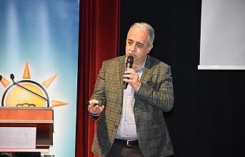 AK Parti Milletvekili Şentürk, Trabzon'da Teşkilat Akademisi Programı'nda konuştu: