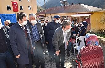 Espiye'de selde yıkılan Yeşilköy Kızılçukur Mahalle Camisi ibadete açıldı