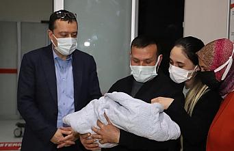 Trabzon'da yeni yılın ilk bebeği dünyaya geldi