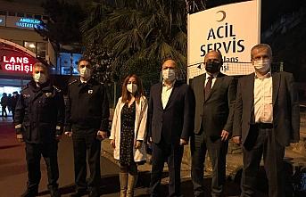 Zonguldak Valisi Tutulmaz, görevdeki güvenlik güçlerinin yeni yılını kutladı