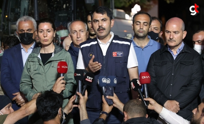 İçişleri Bakanı Süleyman Soylu, sel felaketinin yaşandığı Bozkurt'ta açıklama yaptı: (1)