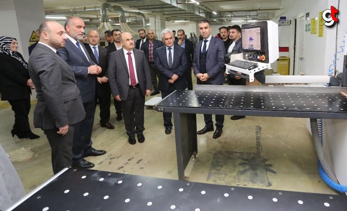 Samsun Valisi Zülkif Dağlı Camek'te